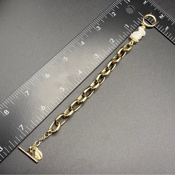 LOFT Toggle Clasp Bracelet Gold Tone Chunky Chain - Picture 3 of 6